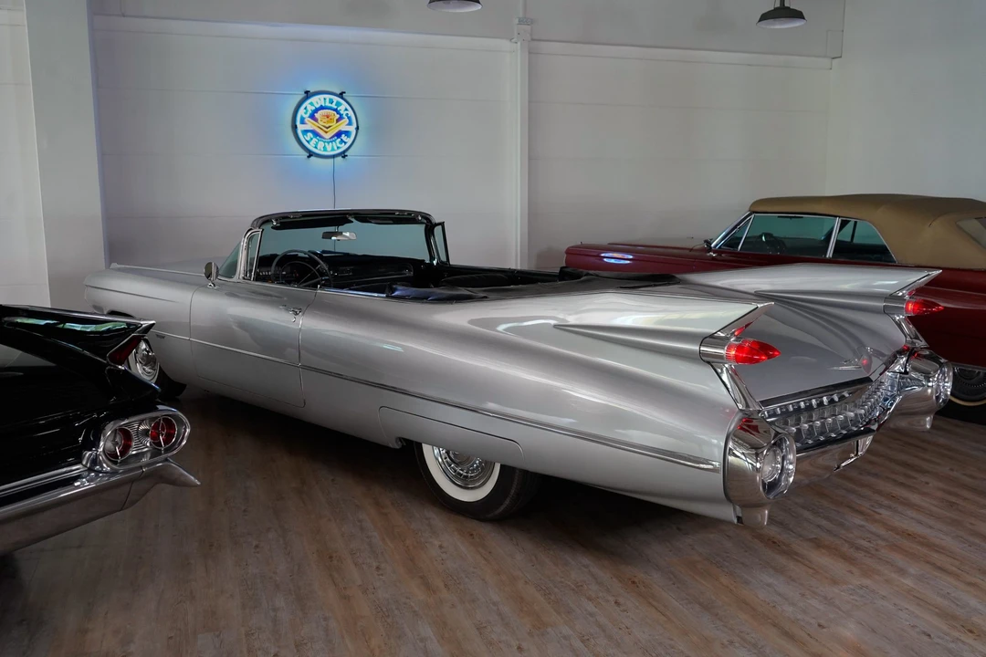 1959 Cadillac Series 62 5th Gen - Image 8 of 31