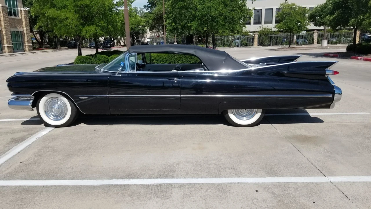 1959 Cadillac Series 62 5th Gen - Image 18 of 31