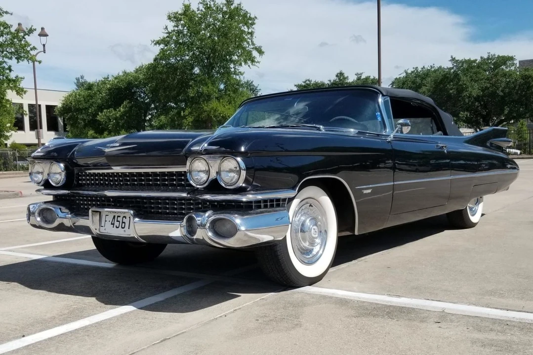 1959 Cadillac Series 62 5th Gen - Image 14 of 31