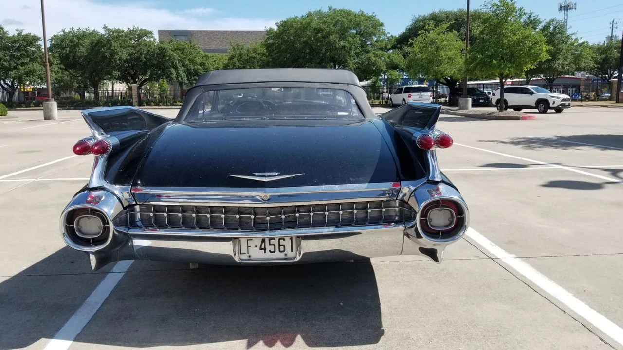 1959 Cadillac Series 62 5th Gen - Image 21 of 31