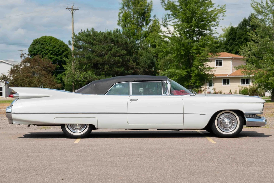 1959 Cadillac Series 62 5th Gen - Image 13 of 31