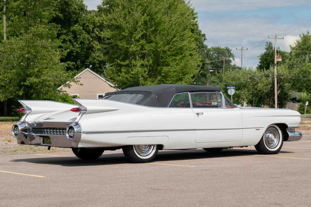 1959 Cadillac Series 62 5th Gen - Image 14 of 31