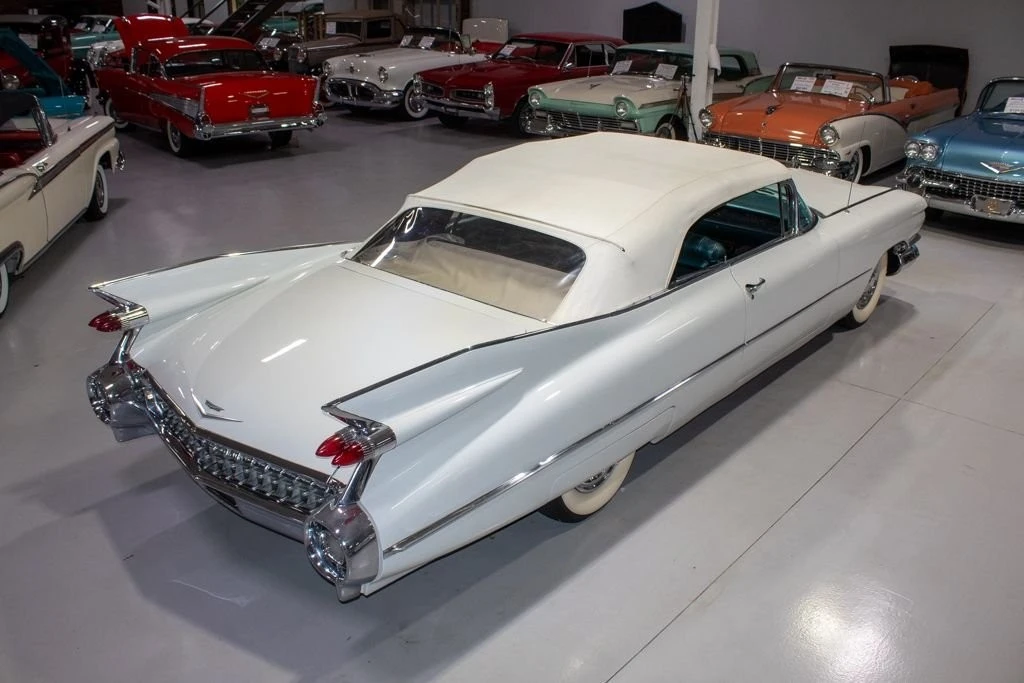 1959 Cadillac Series 62 5th Gen - Image 16 of 31