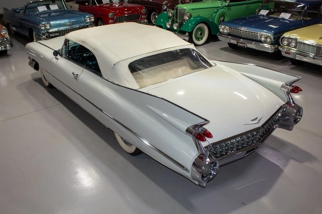 1959 Cadillac Series 62 5th Gen - Image 18 of 31