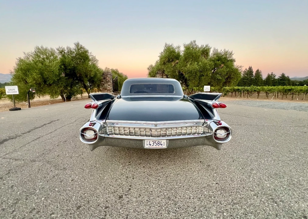 1959 Cadillac Series 70 & 75 - Image 5 of 21