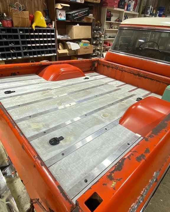 1959 Chevrolet Task Force - Image 10 of 21