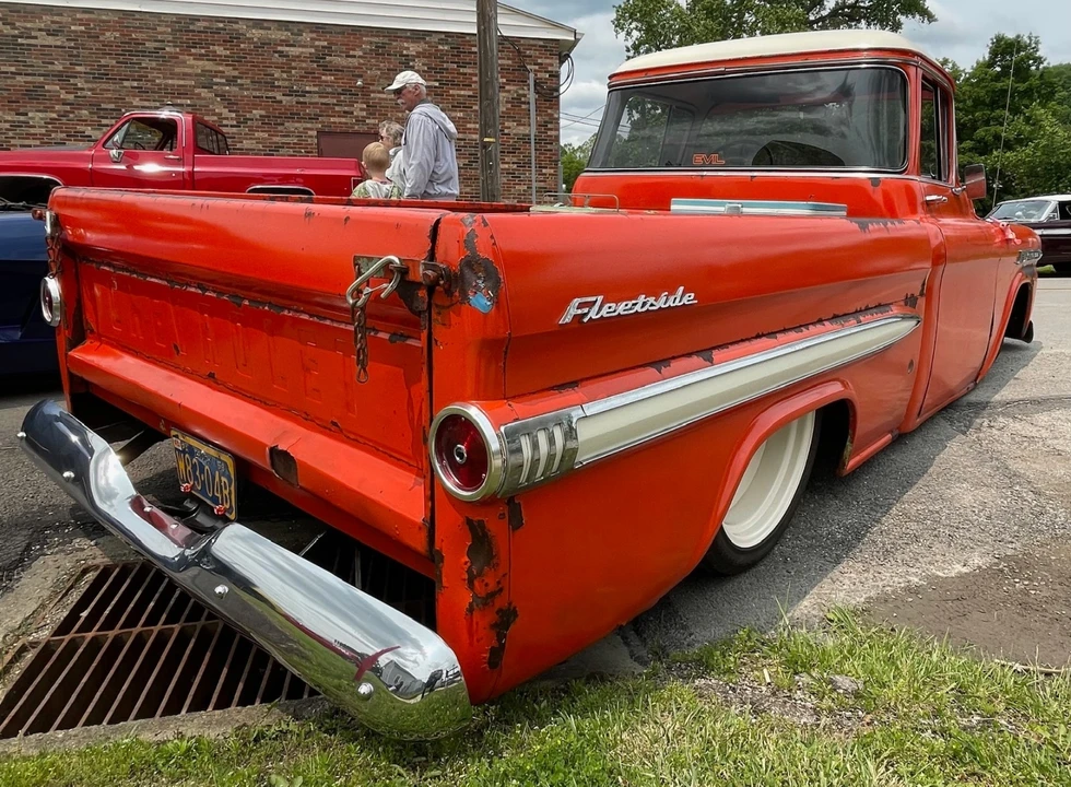 1959 Chevrolet Task Force - Image 7 of 21