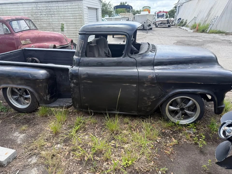 1959 Chevrolet Task Force - Image 5 of 11