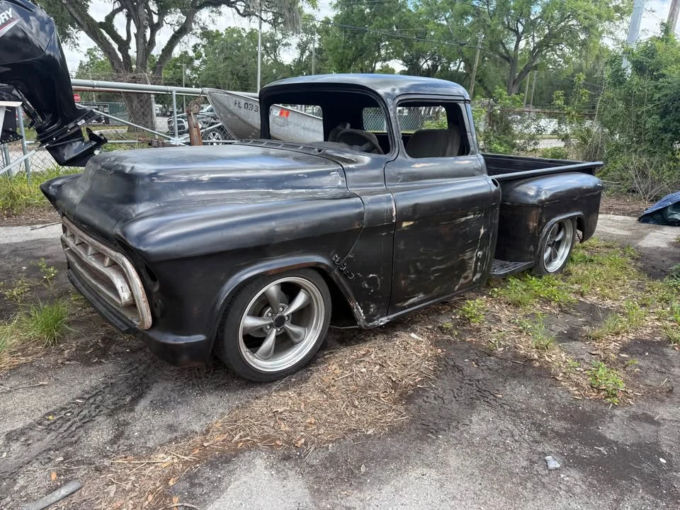 1959 Chevrolet Task Force - Image 2 of 11