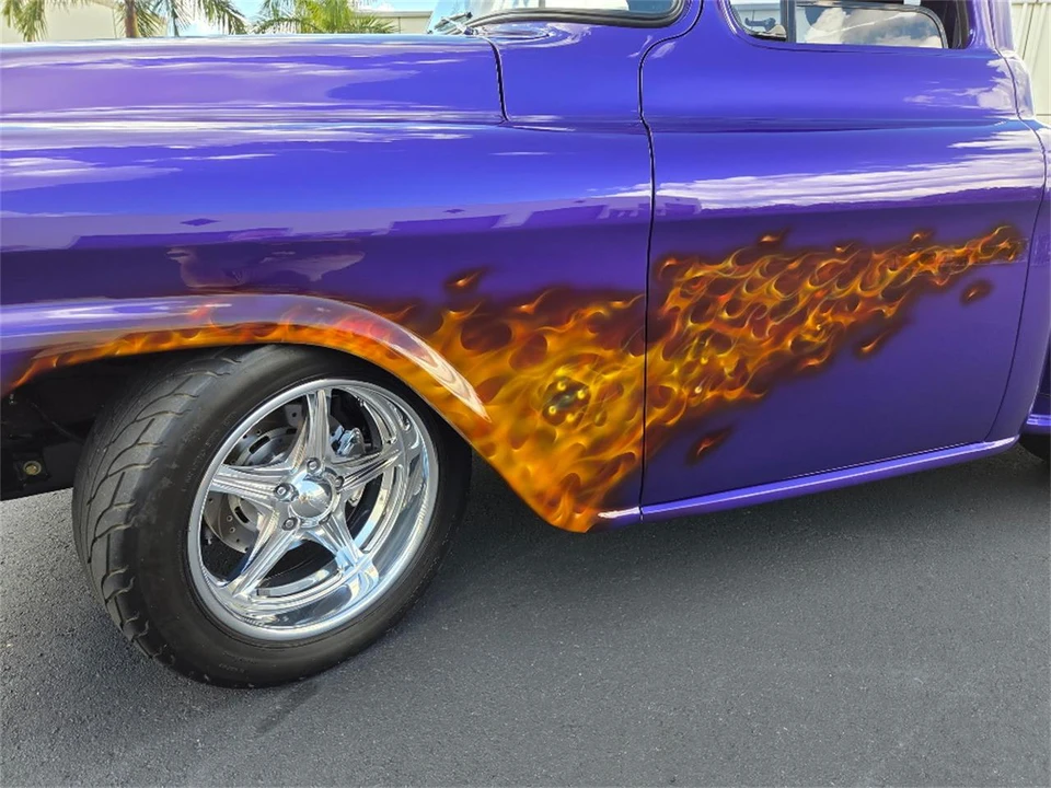 1959 Chevrolet Task Force - Image 12 of 31