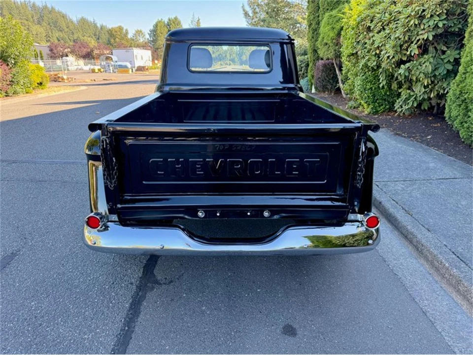1959 Chevrolet Task Force - Image 11 of 31