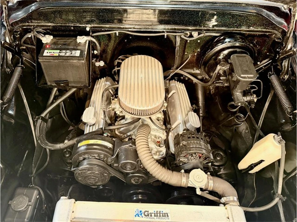 1959 Chevrolet Task Force - Image 6 of 31