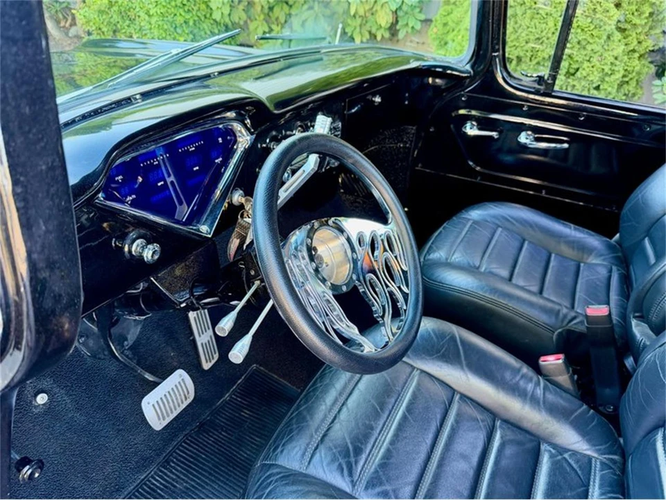 1959 Chevrolet Task Force - Image 2 of 31