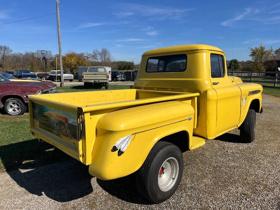 1959 Chevrolet Task Force - Image 16 of 21