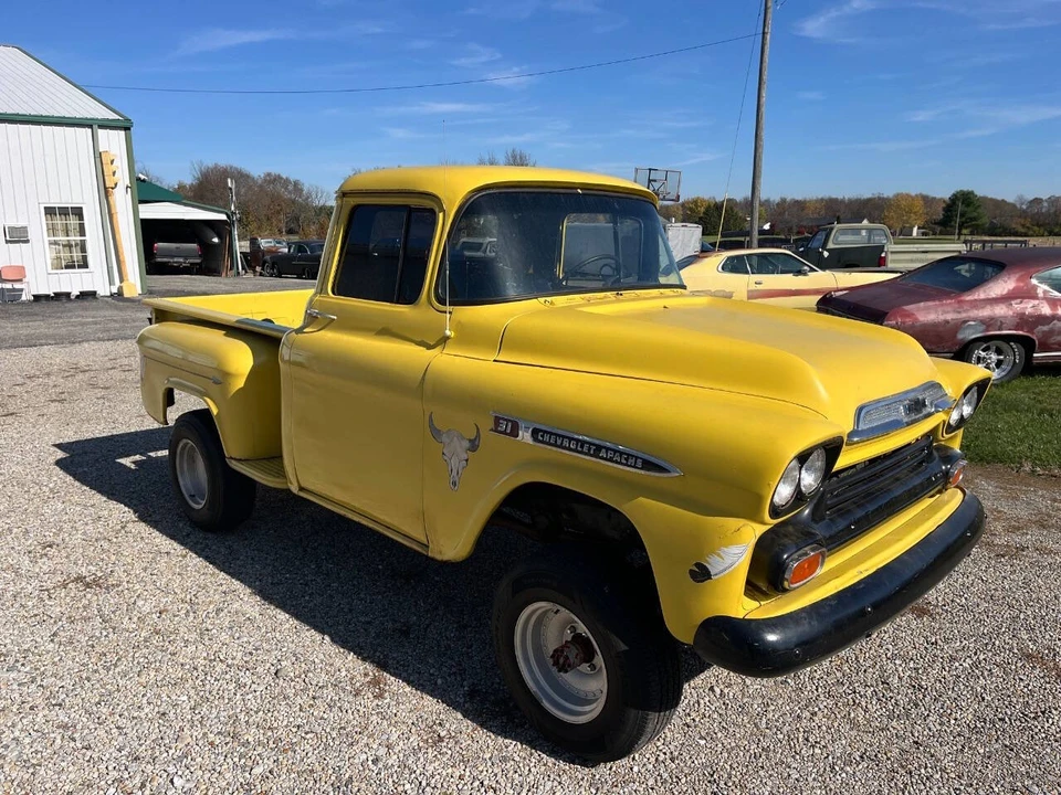 1959 Chevrolet Task Force - Image 3 of 21