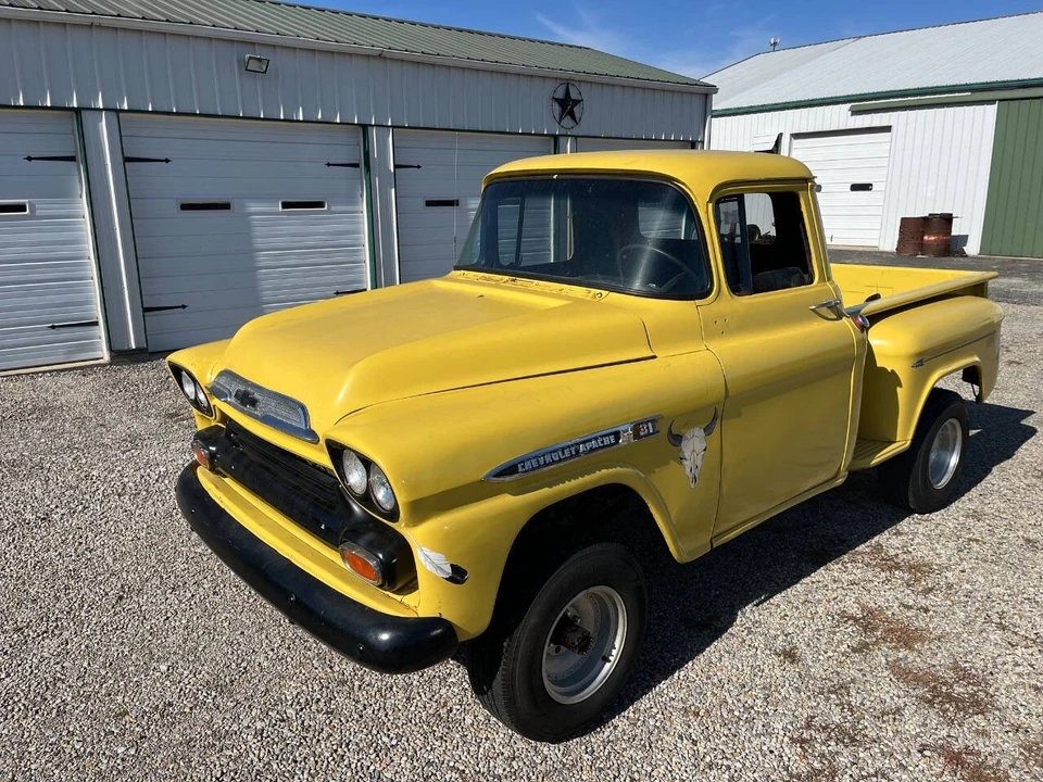 1959 Chevrolet Task Force - Image 7 of 21