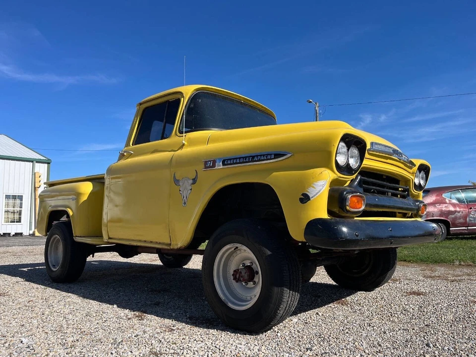 1959 Chevrolet Task Force - Image 4 of 21