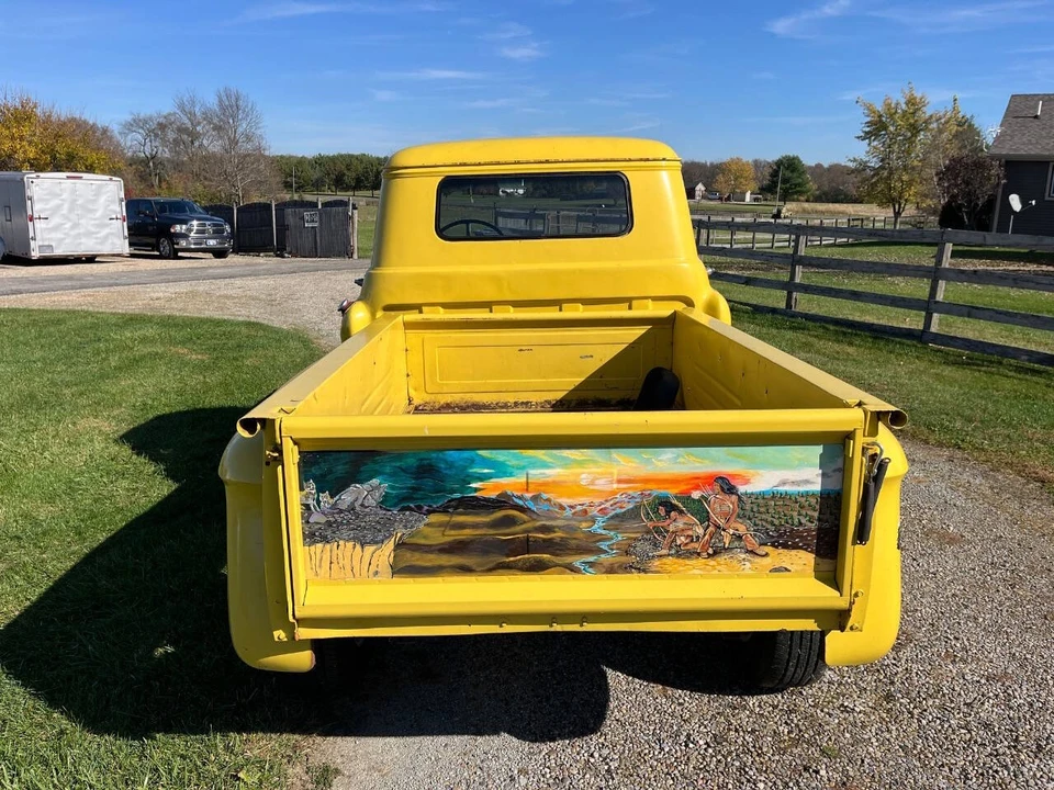1959 Chevrolet Task Force - Image 15 of 21