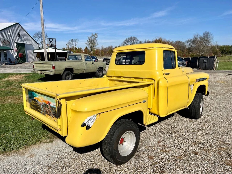 1959 Chevrolet Task Force - Image 10 of 21