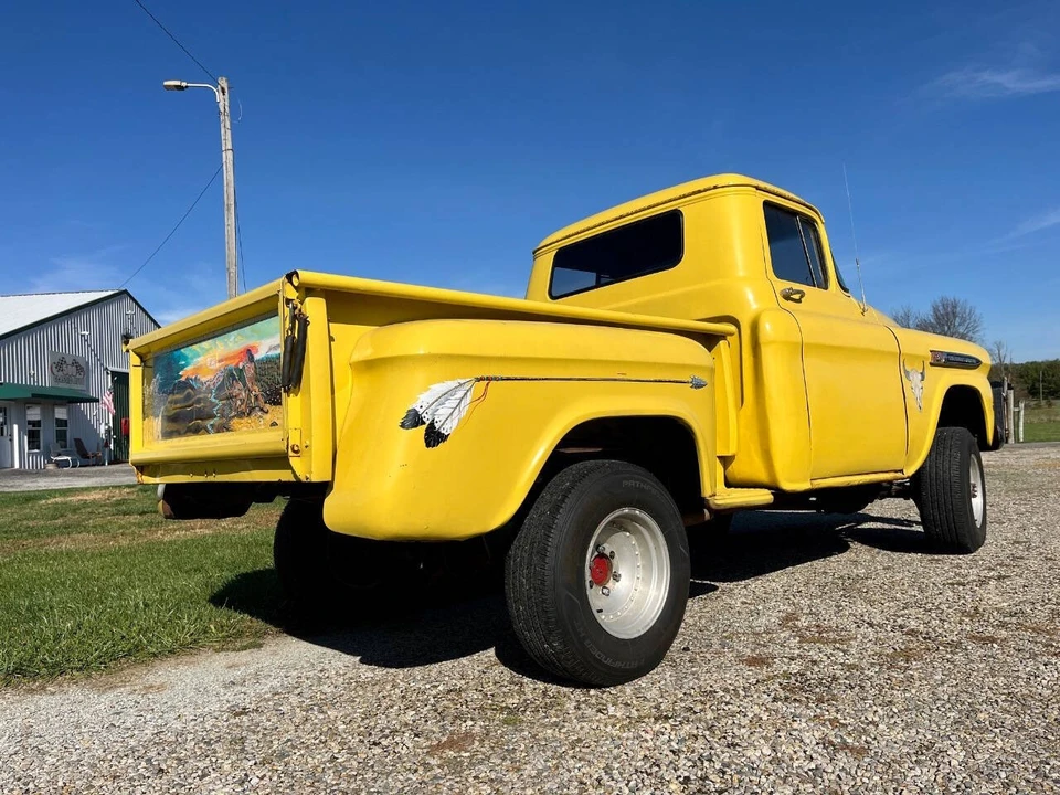 1959 Chevrolet Task Force - Image 11 of 21
