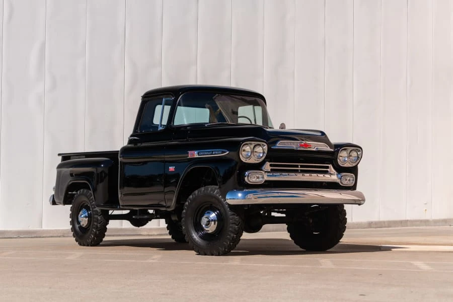 1959 Chevrolet Task Force - Image 6 of 31
