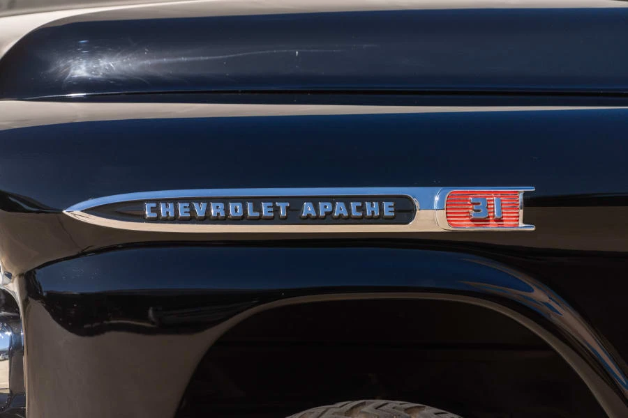 1959 Chevrolet Task Force - Image 15 of 31