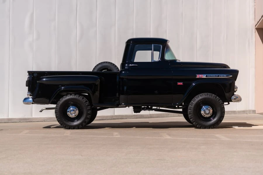 1959 Chevrolet Task Force - Image 2 of 31