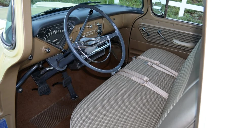 1959 Chevrolet Task Force - Image 4 of 12