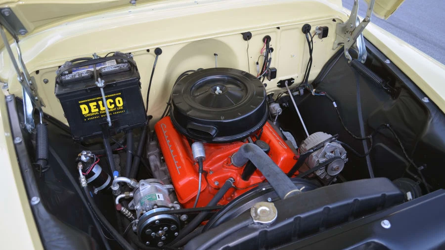 1959 Chevrolet Task Force - Image 7 of 12