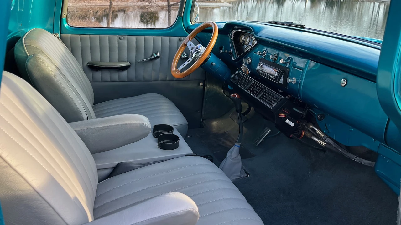 1959 Chevrolet Task Force - Image 5 of 22