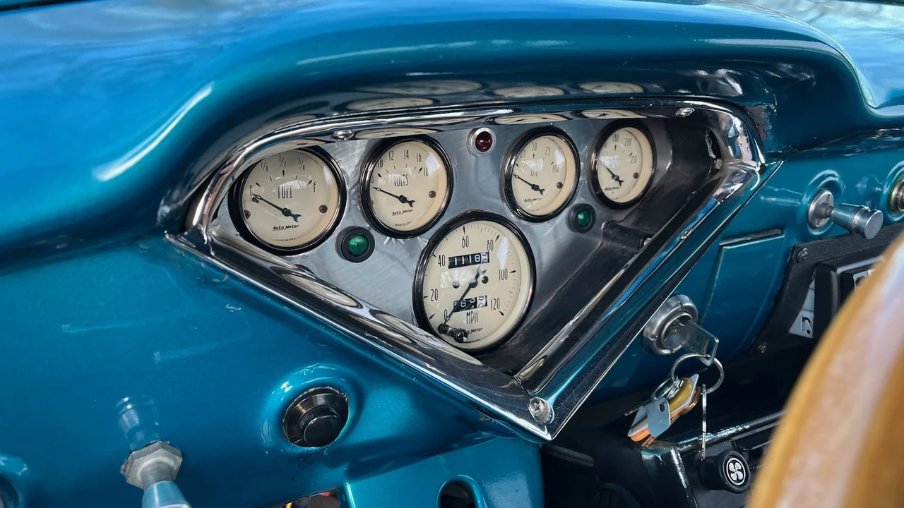 1959 Chevrolet Task Force - Image 7 of 22