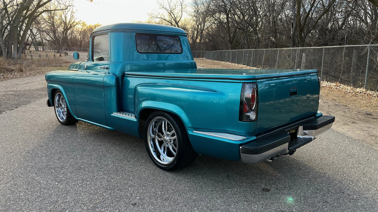 1959 Chevrolet Task Force - Image 20 of 22