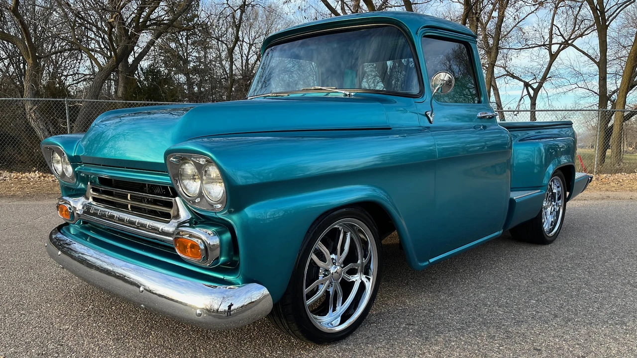 1959 Chevrolet Task Force - Image 22 of 22