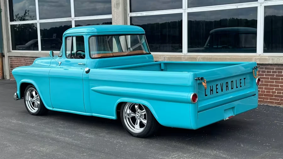 1959 Chevrolet Task Force - Image 3 of 25