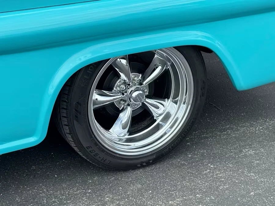 1959 Chevrolet Task Force - Image 5 of 25