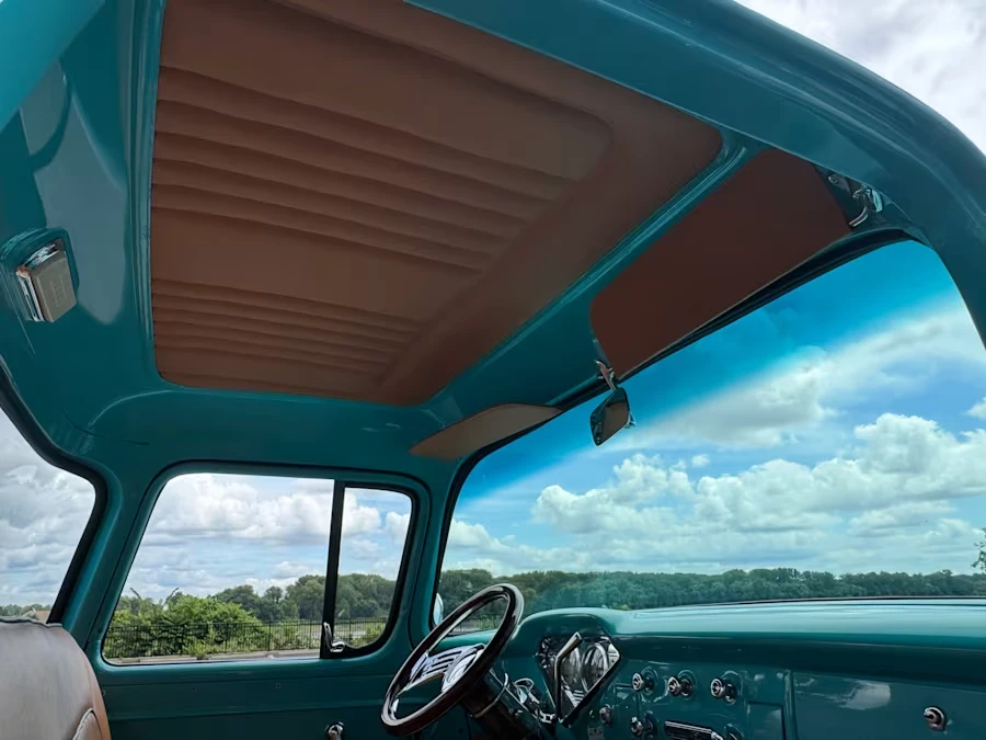 1959 Chevrolet Task Force - Image 11 of 25