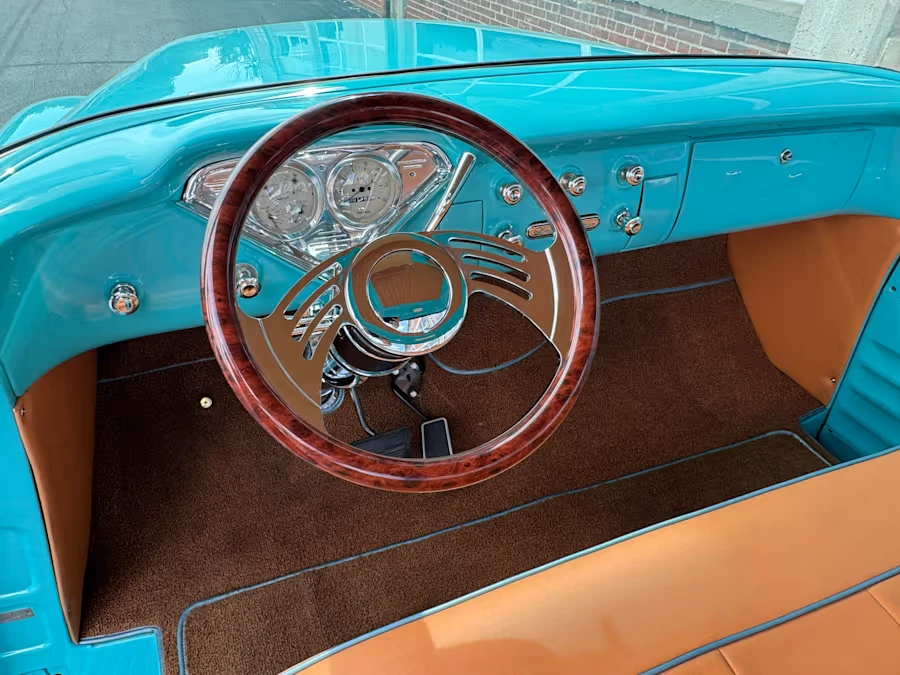 1959 Chevrolet Task Force - Image 14 of 25