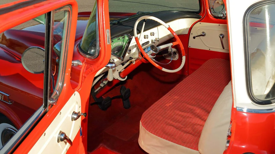 1959 Chevrolet Task Force - Image 4 of 24