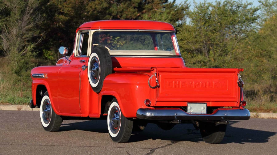 1959 Chevrolet Task Force - Image 13 of 24