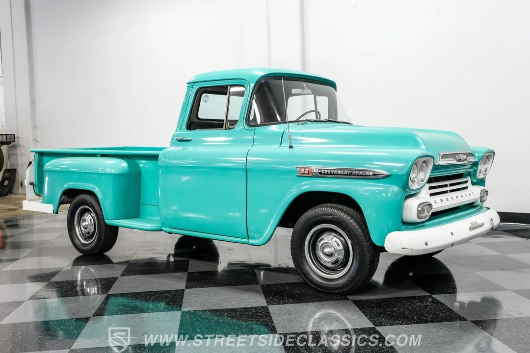 1959 Chevrolet Task Force - Image 13 of 21