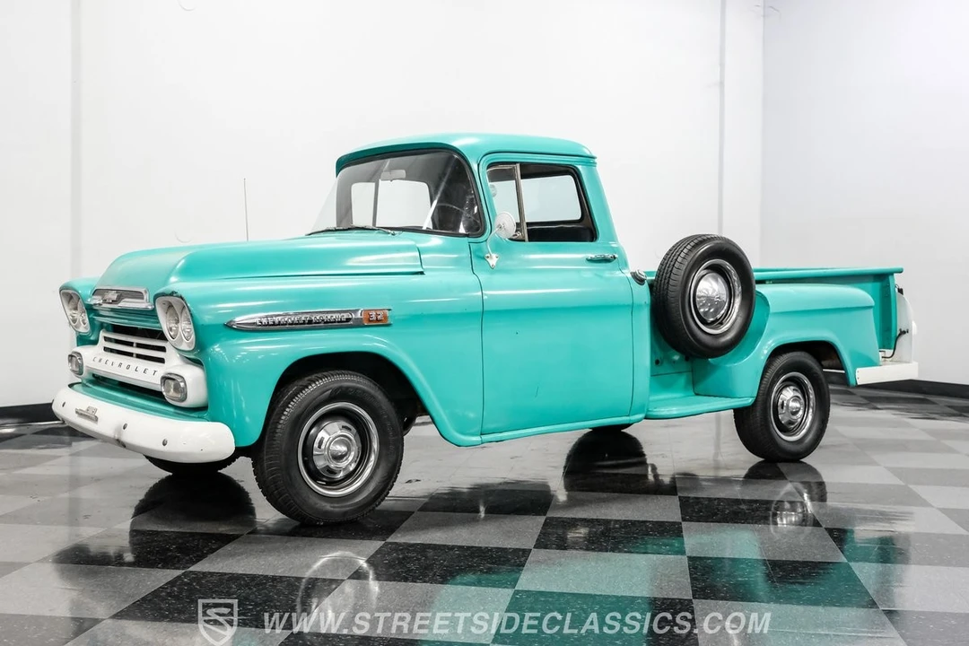 1959 Chevrolet Task Force - Image 5 of 12