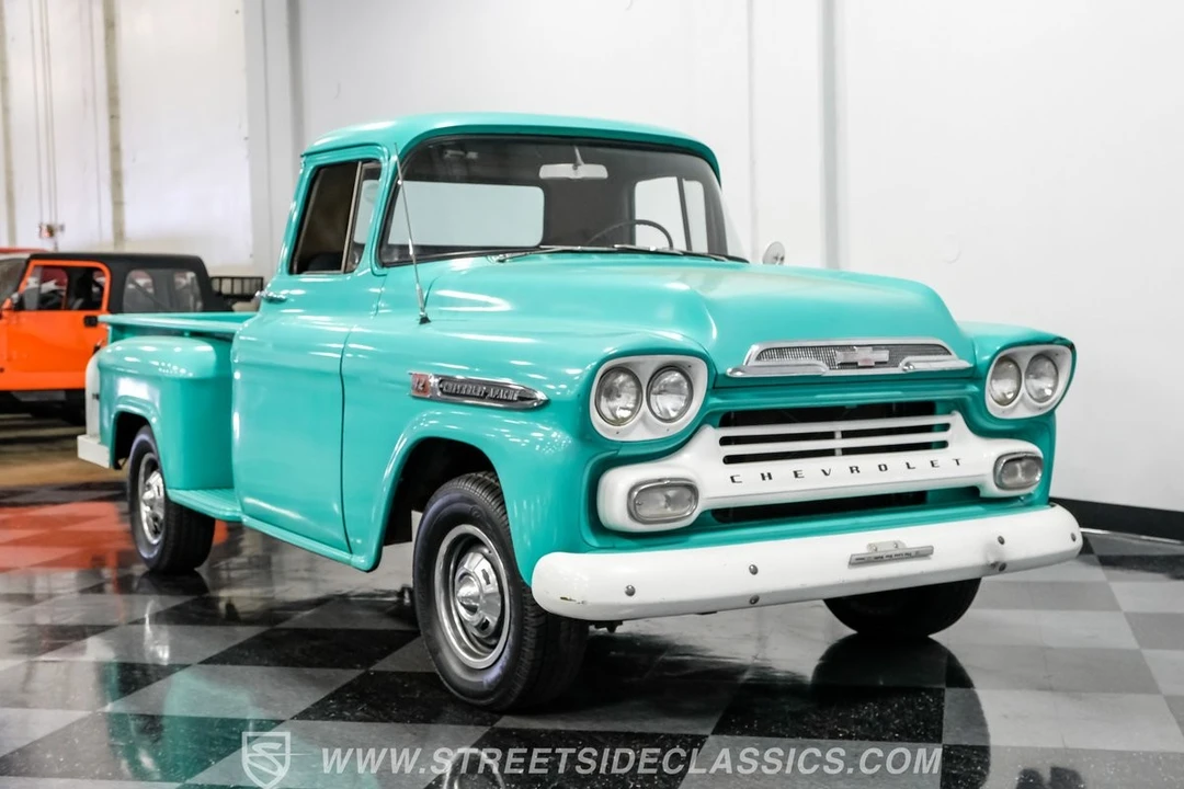 1959 Chevrolet Task Force - Image 15 of 21