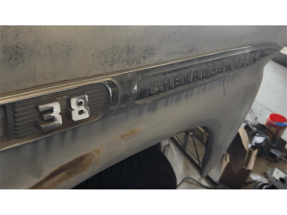 1959 Chevrolet Task Force - Image 4 of 8