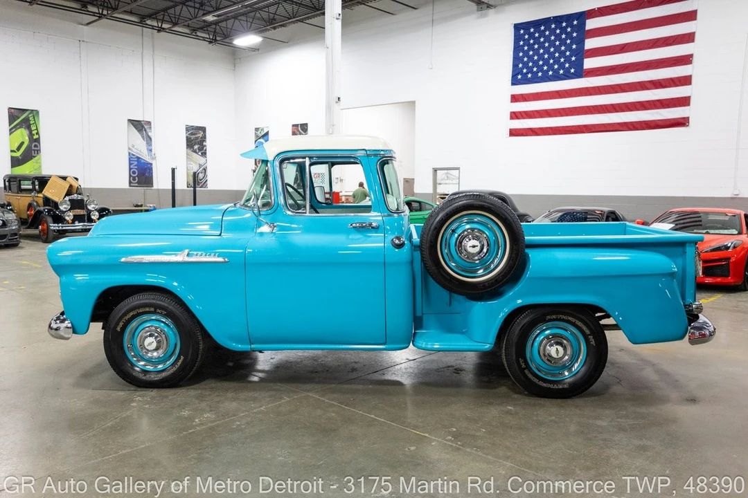1959 Chevrolet Task Force - Image 3 of 31