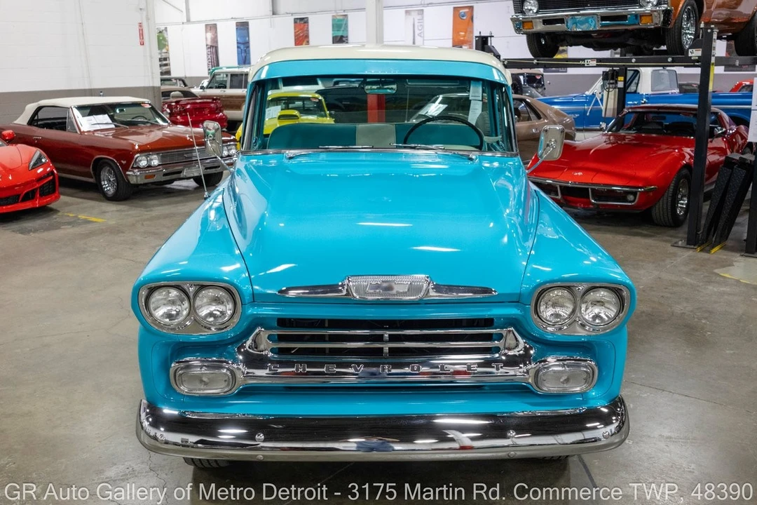 1959 Chevrolet Task Force - Image 11 of 31