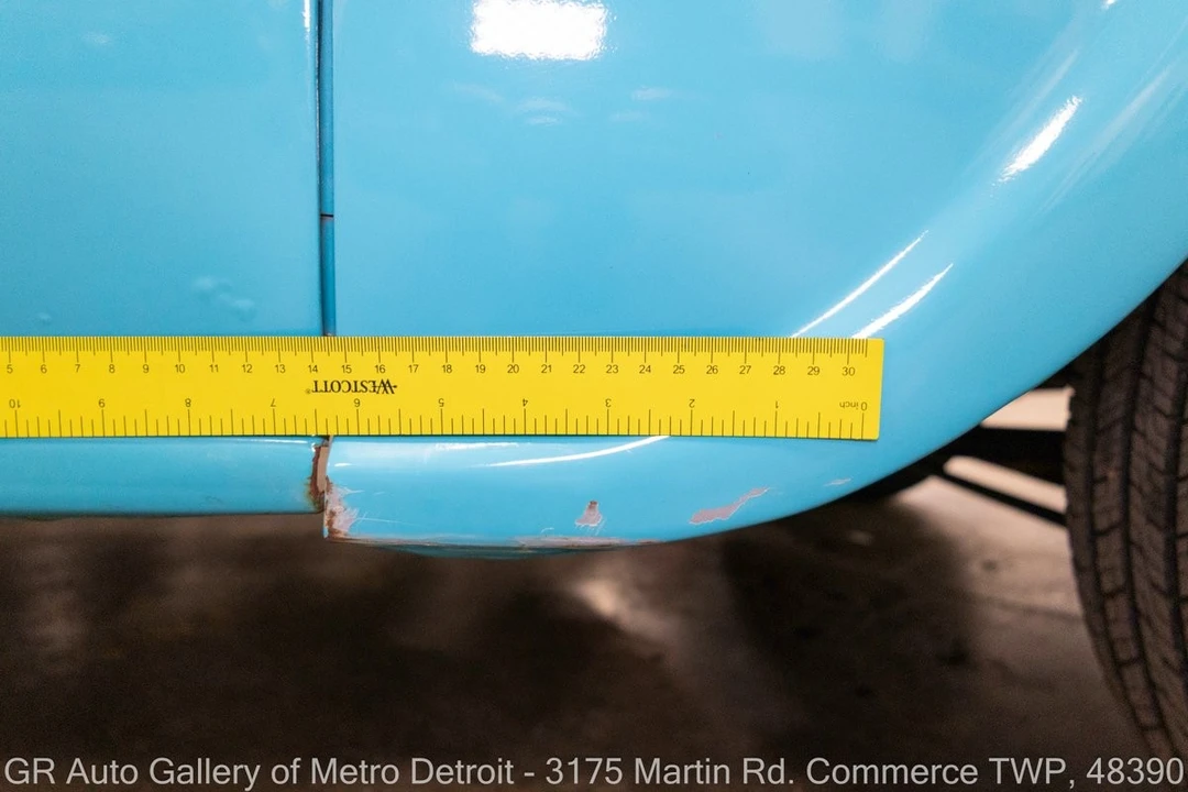 1959 Chevrolet Task Force - Image 28 of 31