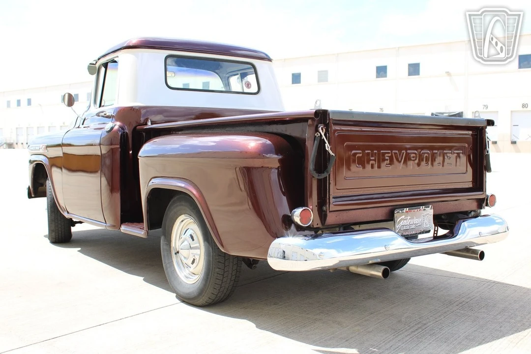 1959 Chevrolet Task Force - Image 8 of 21