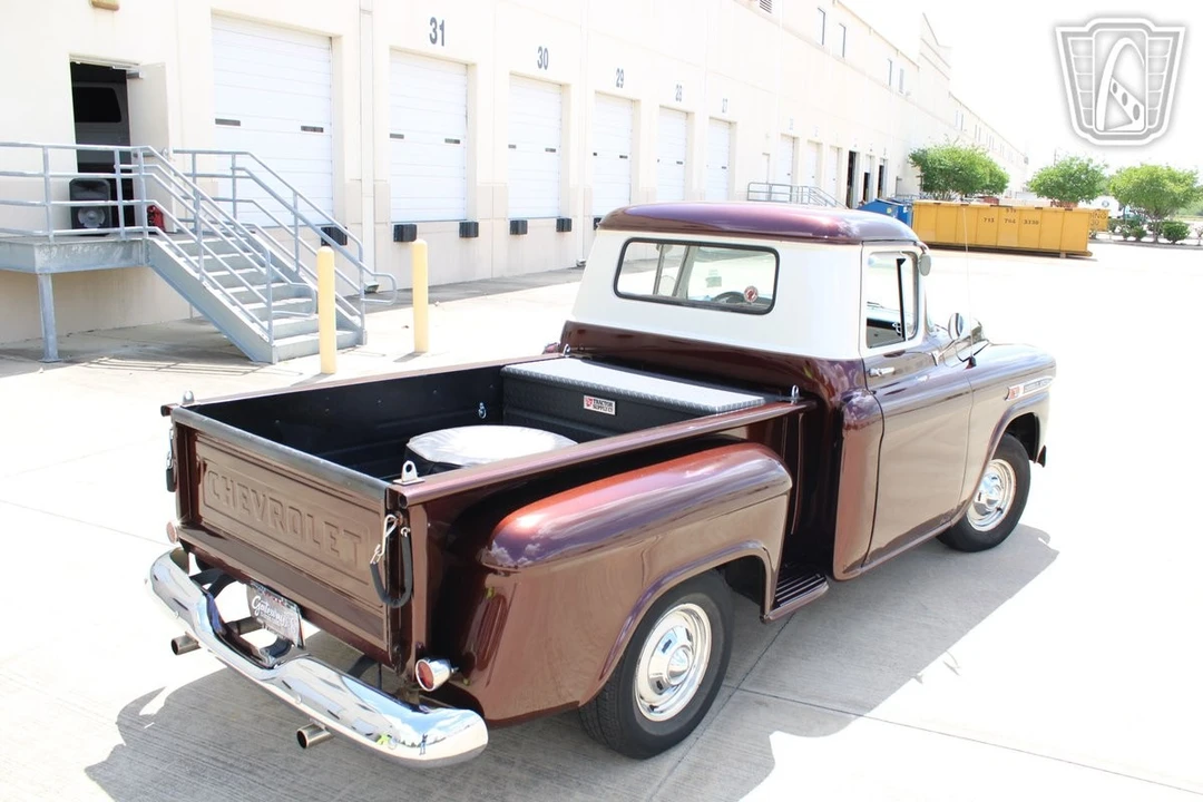 1959 Chevrolet Task Force - Image 12 of 21