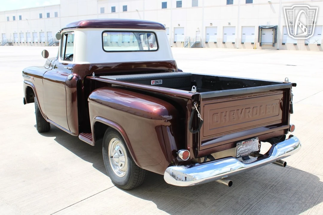 1959 Chevrolet Task Force - Image 7 of 21