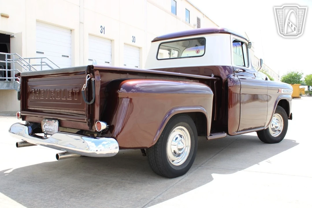 1959 Chevrolet Task Force - Image 14 of 21